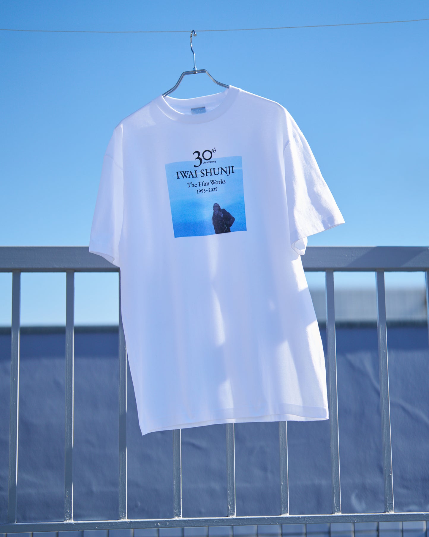 ＜IWAI SHUNJI The Film Works＞30th Anniversary Tシャツ WHITE