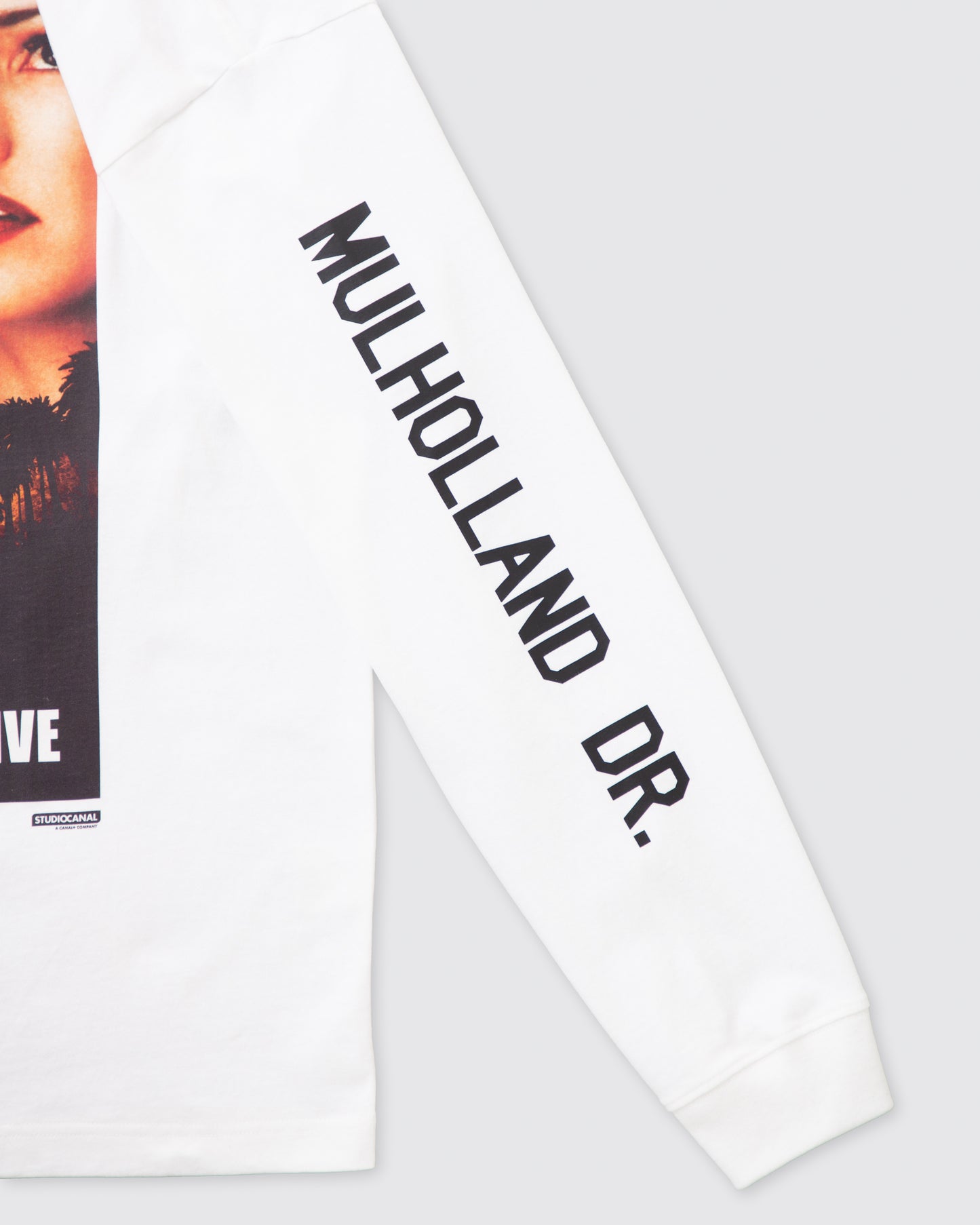 『マルホランド・ドライブ』×  FCW ロンT ホワイト