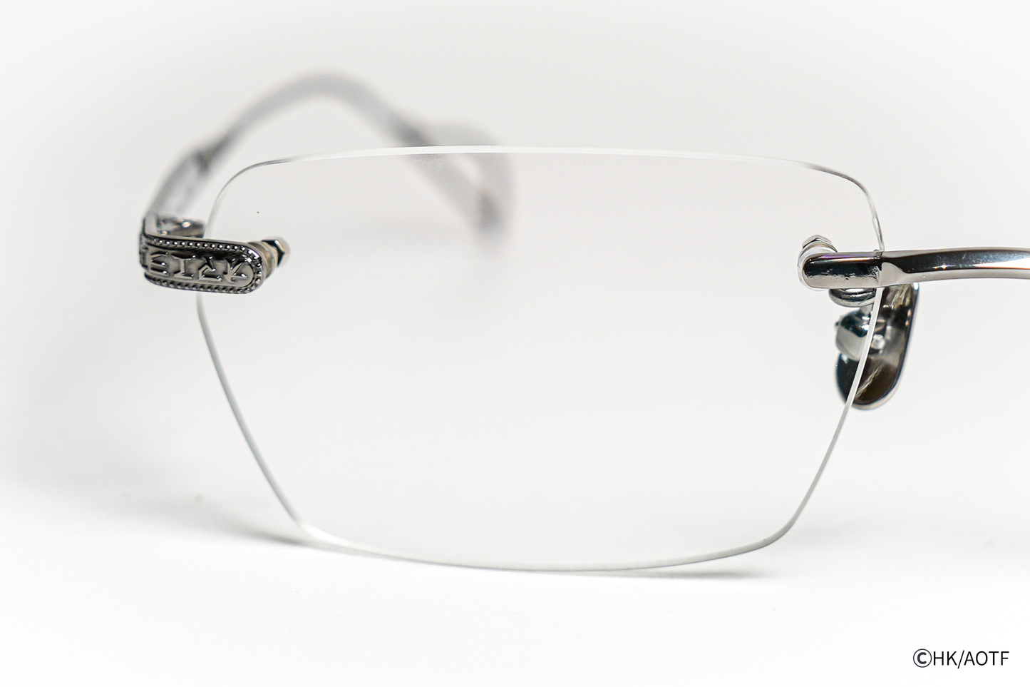 TVアニメ『進撃の巨人』コラボレーションアイウェア 【リヴァイ・アッカーマン】モデル