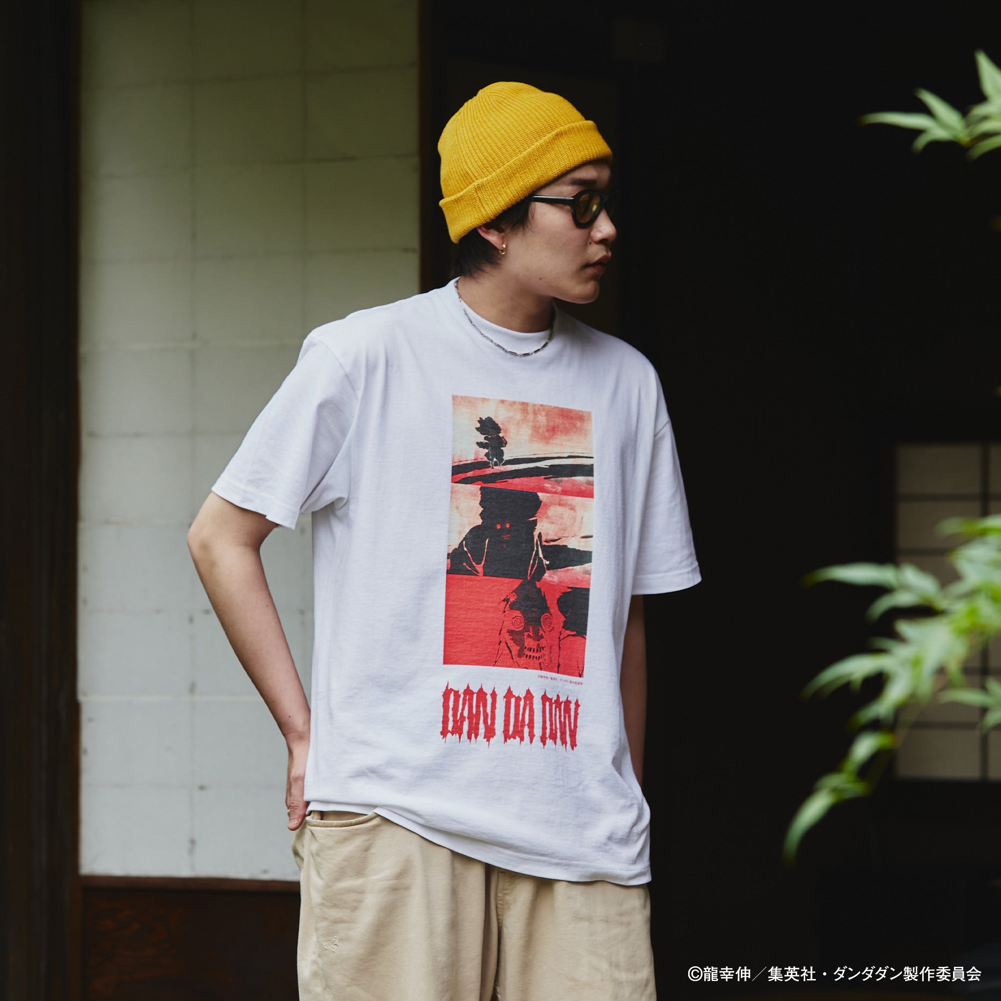 ダンダダン Tシャツ 生成色 ターボババア アニメT 海外公式 ダンダダン Tシャツ XL 黒 アニメT ターボババア 海外
