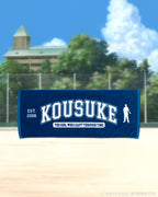 『時をかける少女』College Logo スポーツタオル 《KOUSUKE》