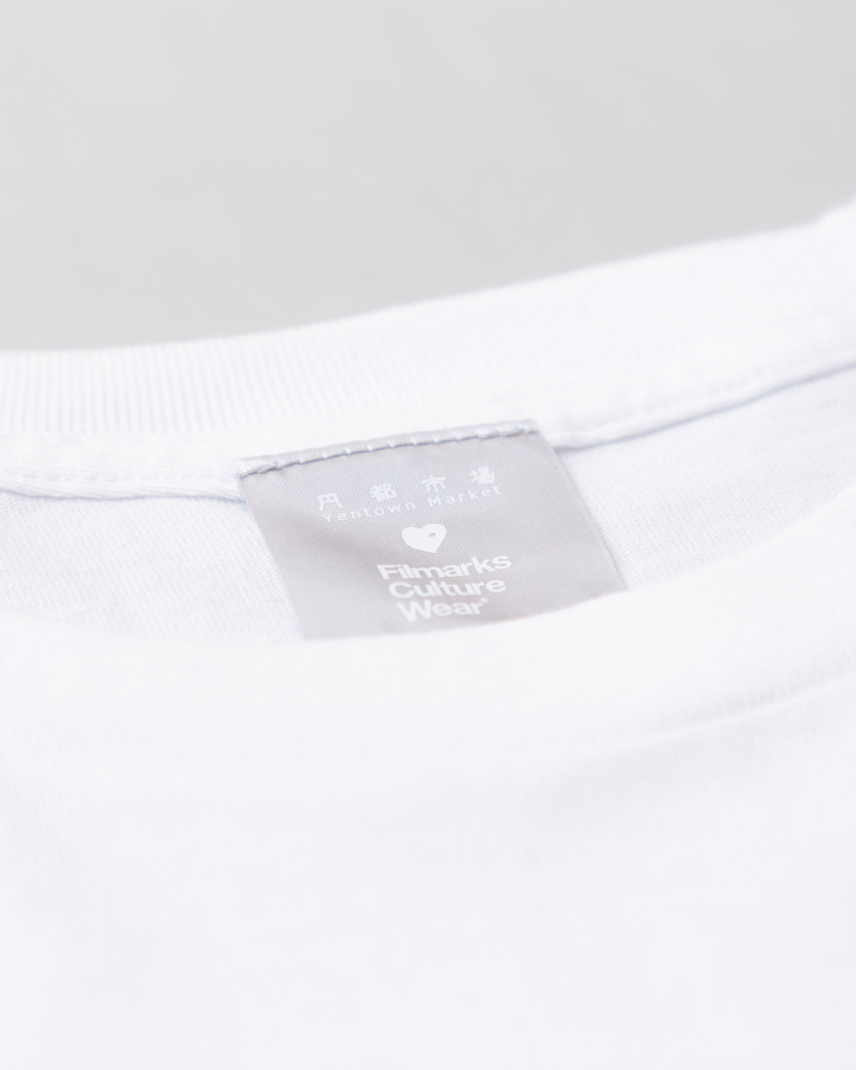 ＜IWAI SHUNJI The Film Works＞30th Anniversary Tシャツ WHITE